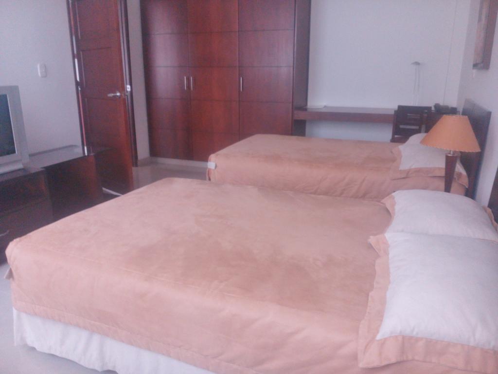 Hotel Cuarta Avenida Cali Phòng bức ảnh