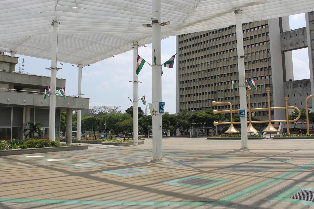 Hotel Cuarta Avenida Cali Ngoại thất bức ảnh