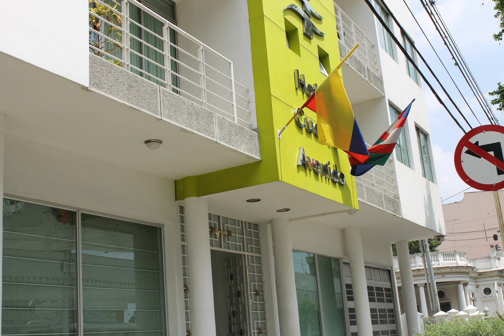 Hotel Cuarta Avenida Cali Ngoại thất bức ảnh